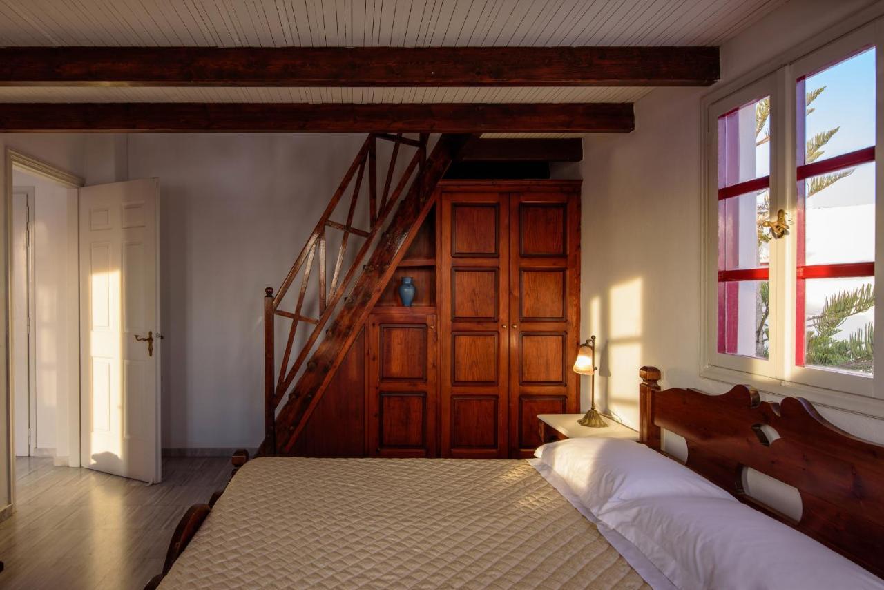 Nikos Villas Oia  Bagian luar foto